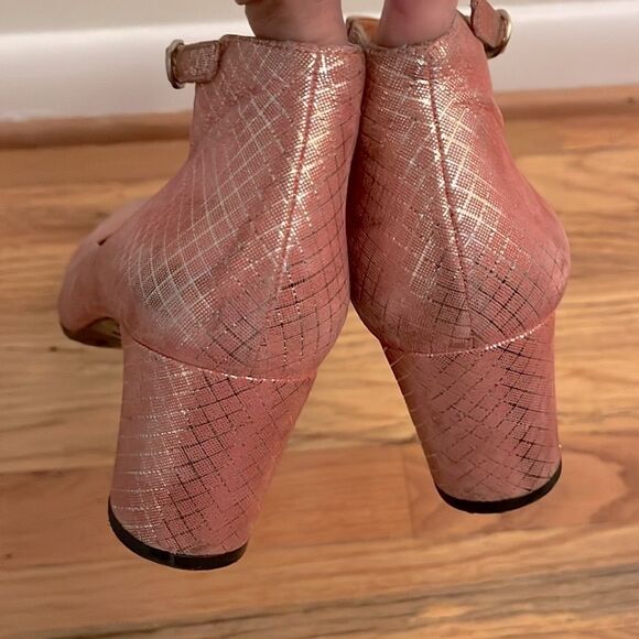 Chie Mihara Pink metallic Mary Jane Heels size 40/US 9-9.5 - Picture 5 of 10